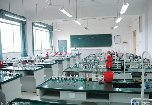 中學(xué)化學(xué)實(shí)驗(yàn)室實(shí)驗(yàn)臺(tái)